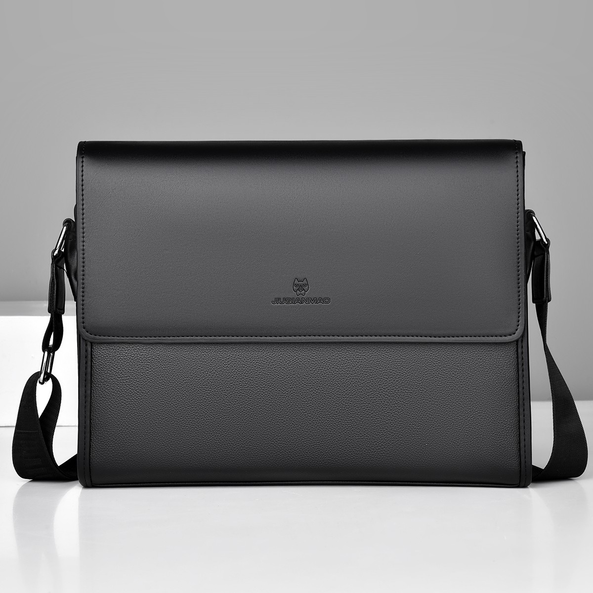 Square Side Crossbody Bag Docu - Interior Design Documentation 评论和价格