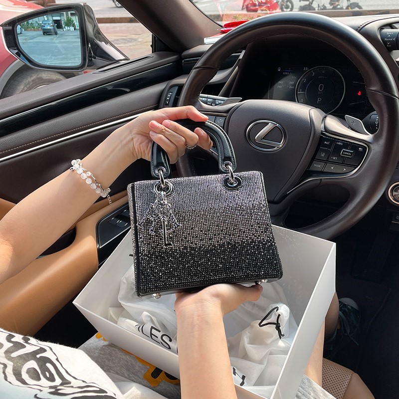 Women's handbag 2024 new high- - Interior Design High End 评论和价格